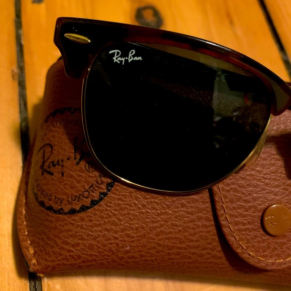 Ray-Ban Clubmaster Sunglasses - Picture 3 of 5